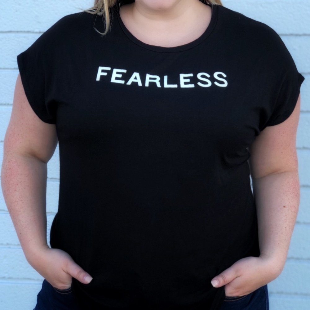 NWT Amelia James “Fearless” Montauk Tee